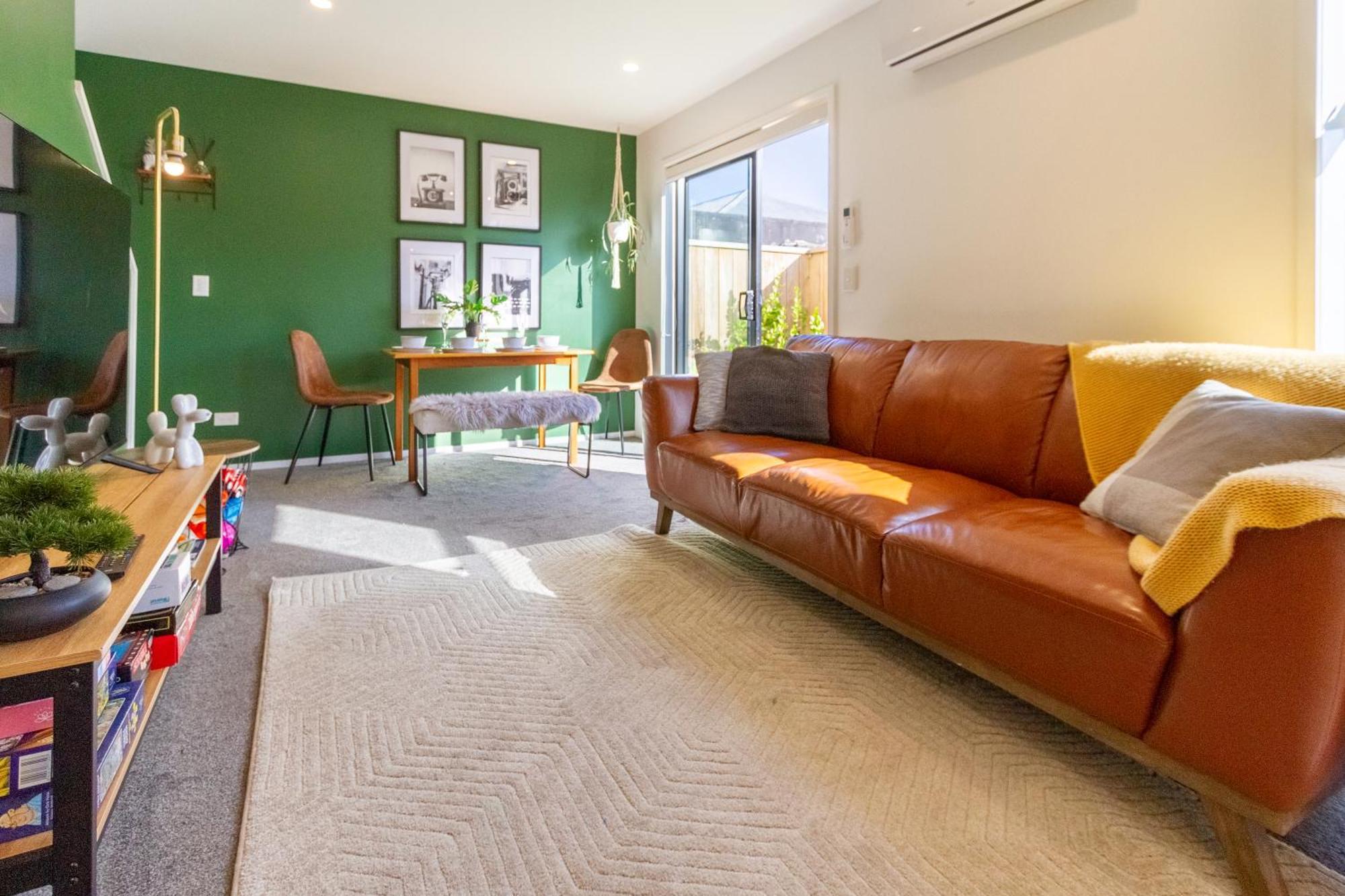 Gorgeous In Green - 2 Bed Central Oasis W/King Bed Christchurch Exterior foto