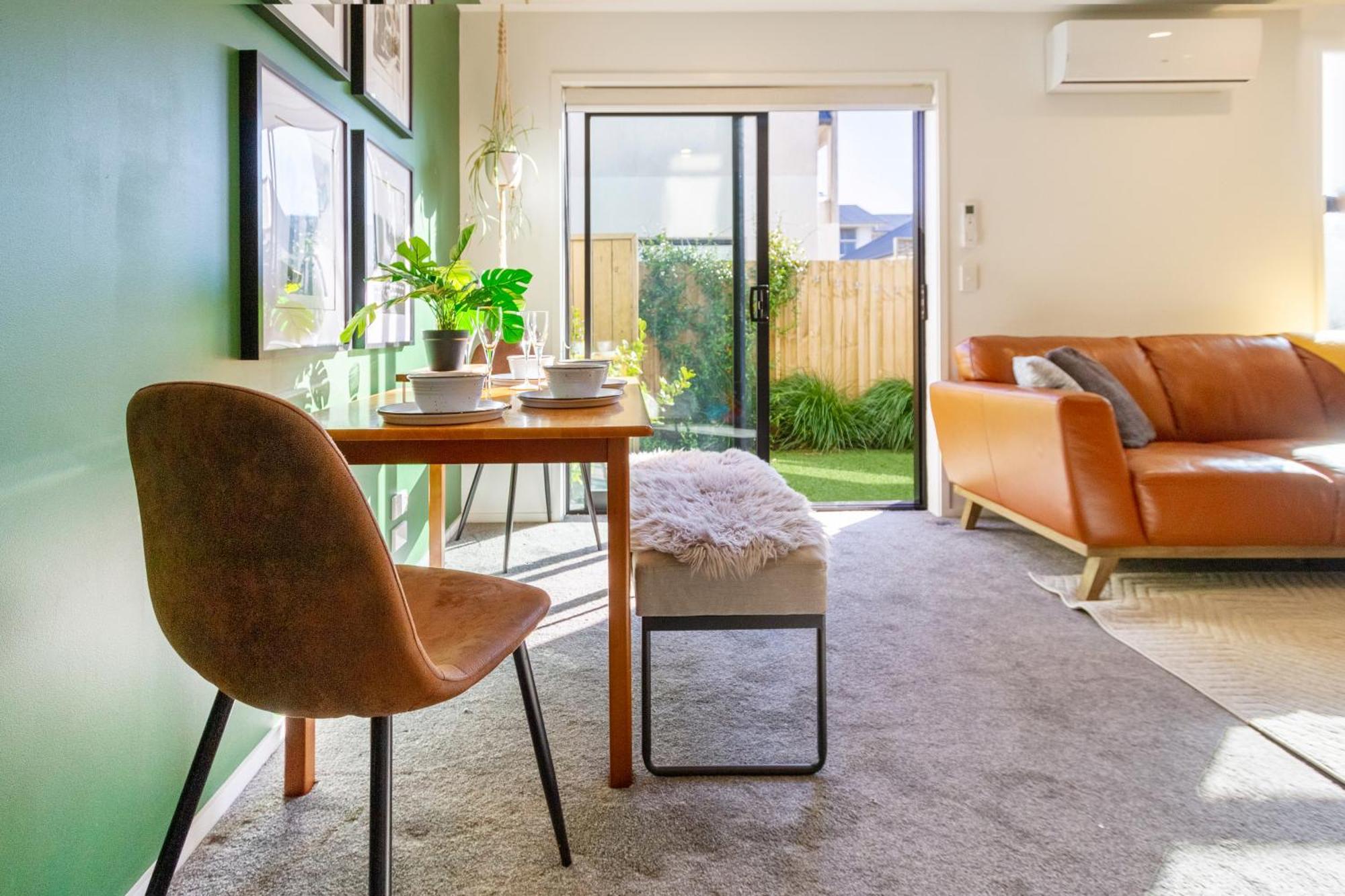 Gorgeous In Green - 2 Bed Central Oasis W/King Bed Christchurch Exterior foto